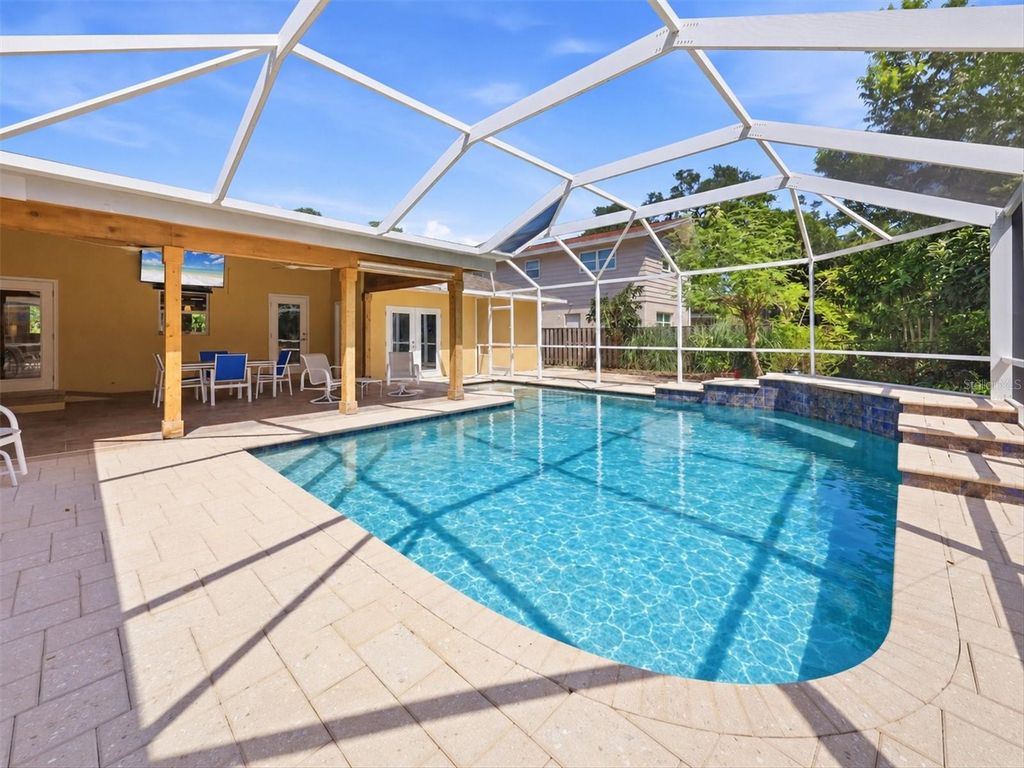 942 VIRGINIA DRIVE, SARASOTA, FL 34234 — exterior