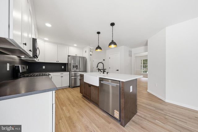169 MIDSUMMER DR, Frederick, MD 21702