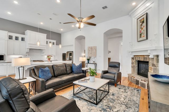 8516 Autumn Lake Trail, Mckinney, TX 75071