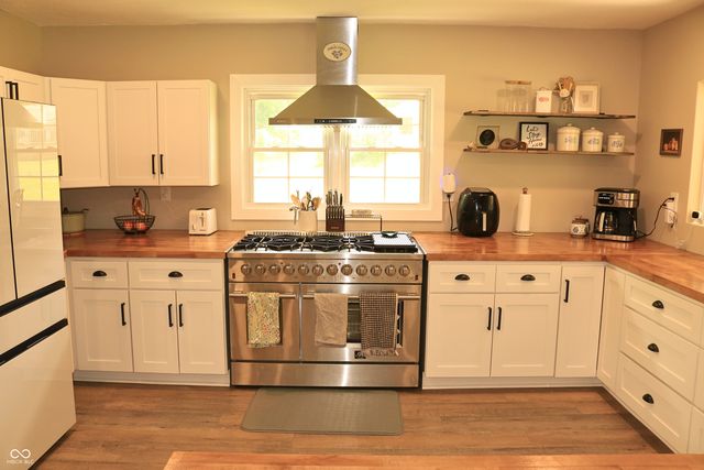 85 S Schenck Road, Crawfordsville, IN 47933