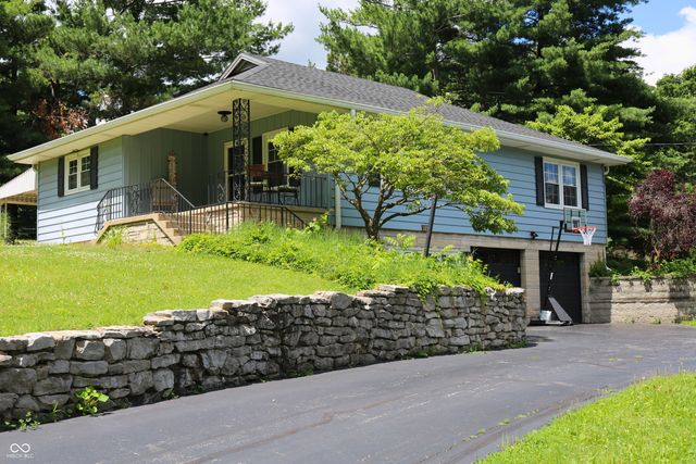85 S Schenck Road, Crawfordsville, IN 47933