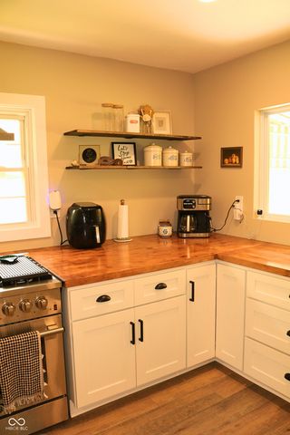 85 S Schenck Road, Crawfordsville, IN 47933