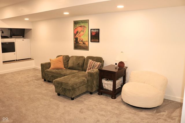 85 S Schenck Road, Crawfordsville, IN 47933