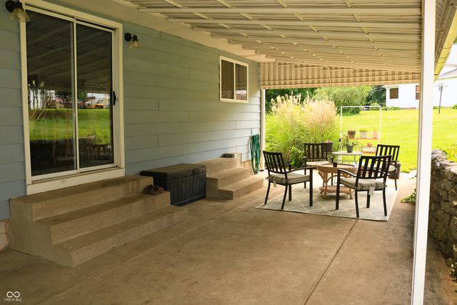 85 S Schenck Road, Crawfordsville, IN 47933