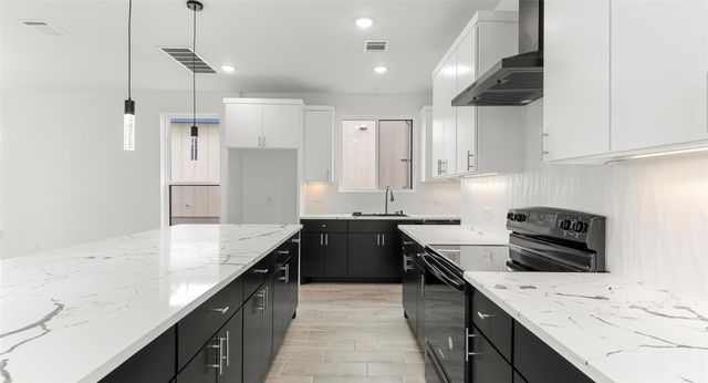 103 Onini CT, Bastrop, TX 78602