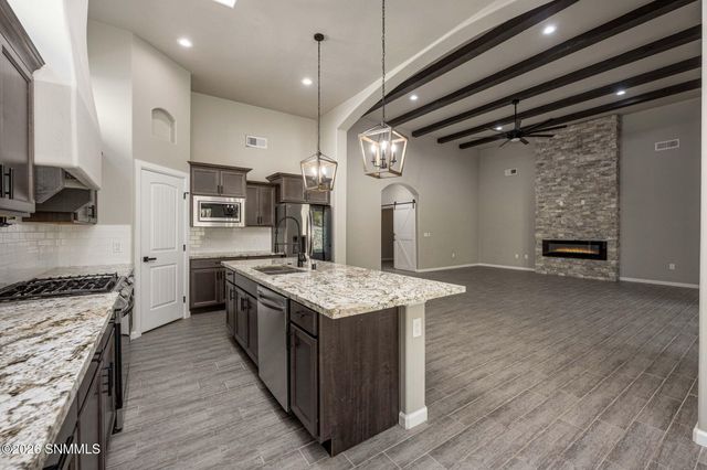 2641 E Springs Road, Las Cruces, NM 88011