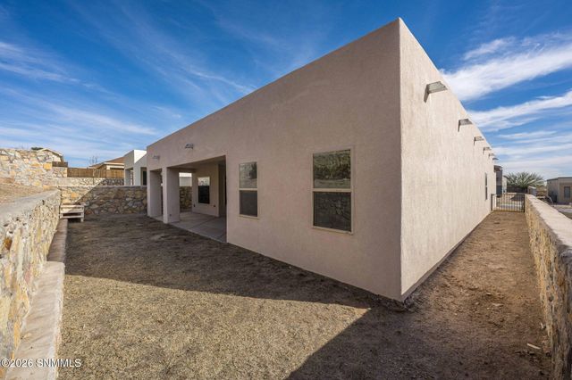 2641 E Springs Road, Las Cruces, NM 88011