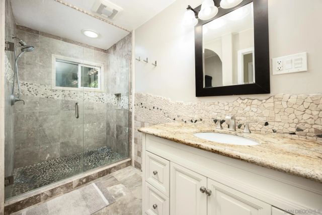 2541 Haller St, San Diego, CA 92104