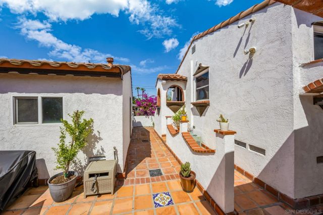 2541 Haller St, San Diego, CA 92104