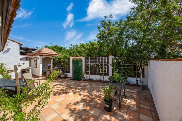 2541 Haller St, San Diego, CA 92104