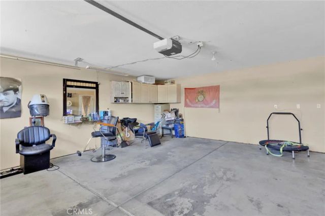 15274 Rodeo, Hesperia, CA 92345