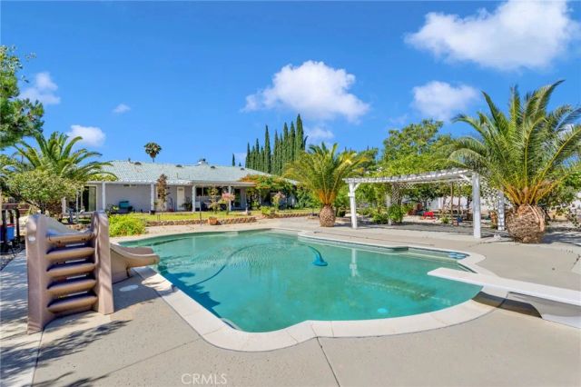 15274 Rodeo, Hesperia, CA 92345