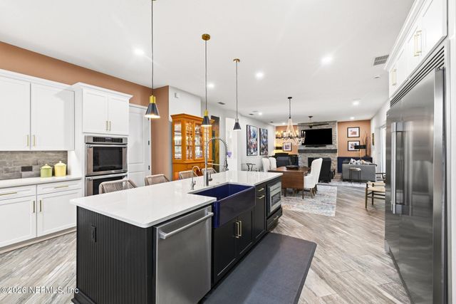 2800 BASTIA Court, Jacksonville, FL 32246