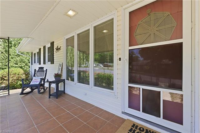 1007 Jackson Street, Mayodan, NC 27027