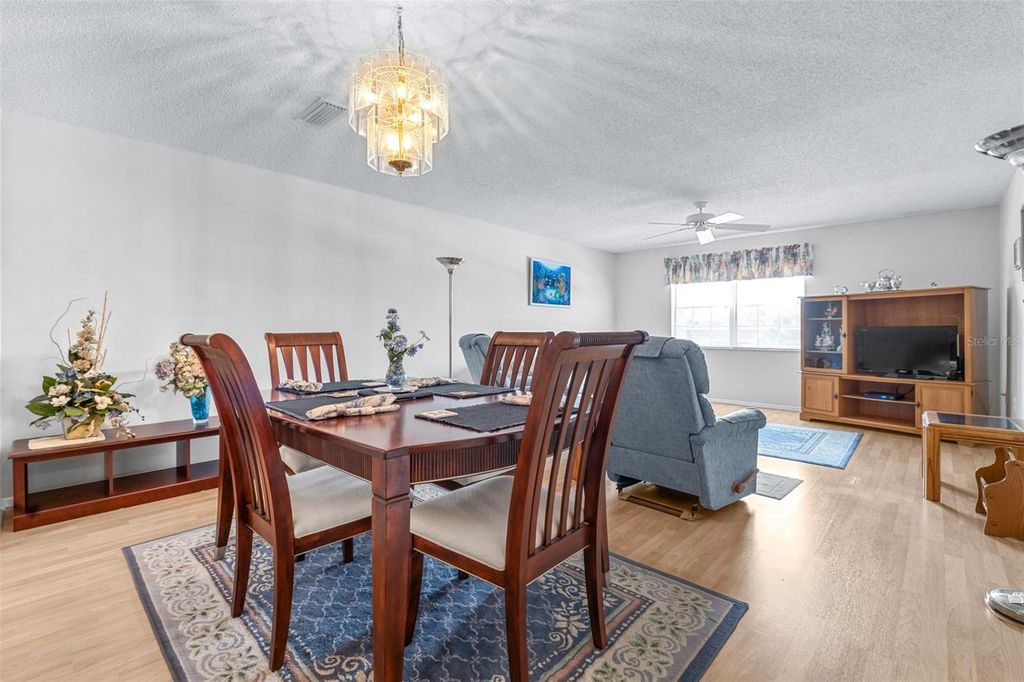 Image 15 of property listing at 1706 BELLEAIR FOREST DRIVE 336, Belleair, FL 33756