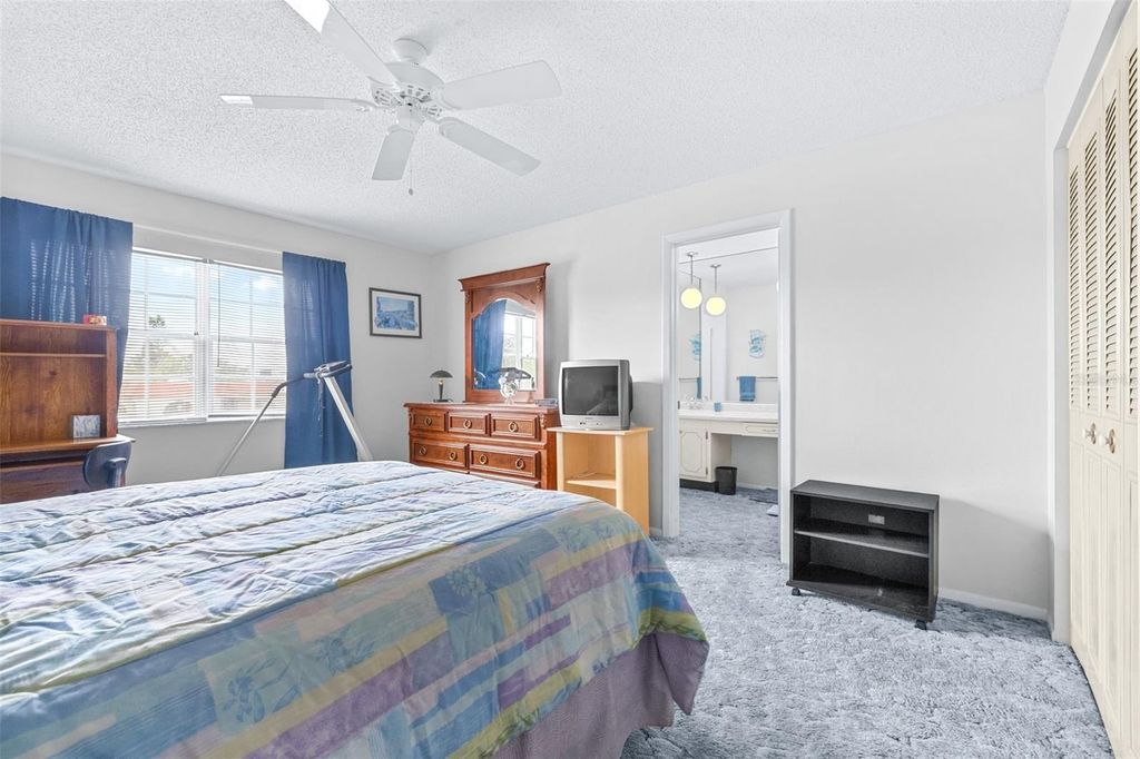 Image 23 of property listing at 1706 BELLEAIR FOREST DRIVE 336, Belleair, FL 33756