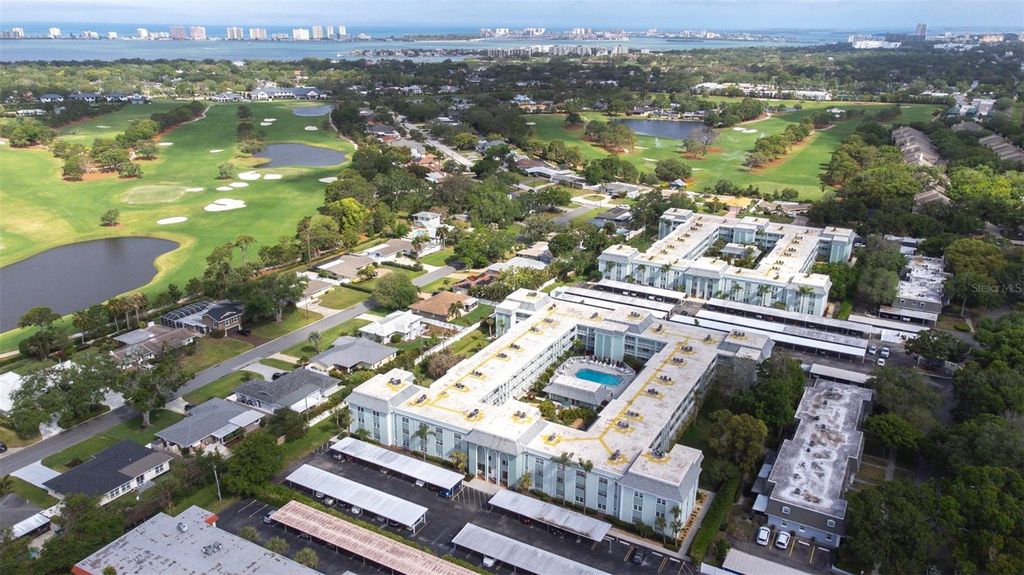 Image 58 of property listing at 1706 BELLEAIR FOREST DRIVE 336, Belleair, FL 33756