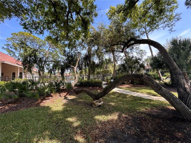 972 LA COSTA CIRCLE 3, Sarasota, FL 34237