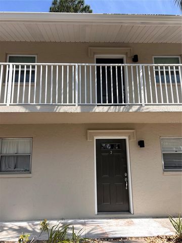 972 LA COSTA CIRCLE 3, Sarasota, FL 34237