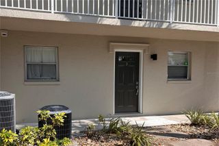 972 LA COSTA CIRCLE 3, Sarasota, FL 34237