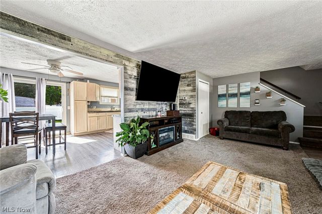 5548 Green Oak Avenue, Mentor, OH 44060