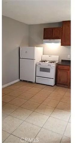 740 W 82nd Street 4, Los Angeles, CA 90044