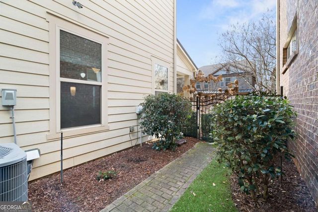 4521 W Village Court SE, Smyrna, GA 30080