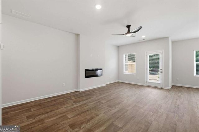 3652 PARKWAY JAMES Drive, Snellville, GA 30039