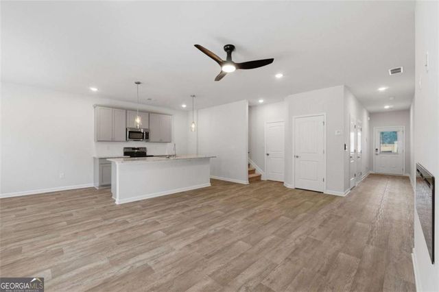 3652 PARKWAY JAMES Drive, Snellville, GA 30039