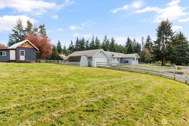 5295 Bounty Loop, Freeland, WA 98249