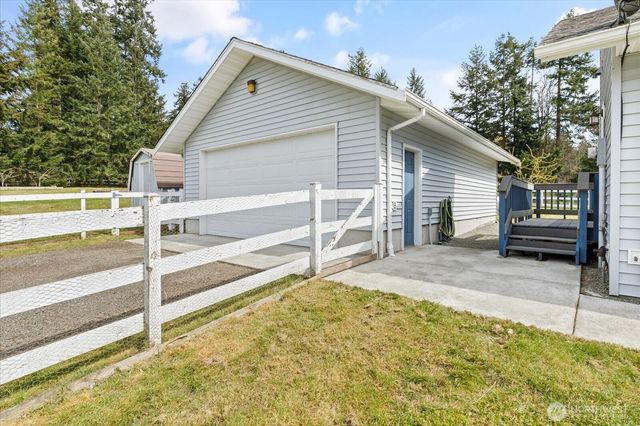 5295 Bounty Loop, Freeland, WA 98249