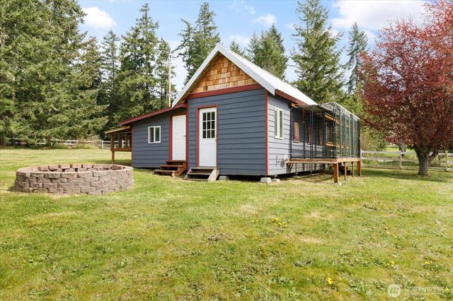 5295 Bounty Loop, Freeland, WA 98249