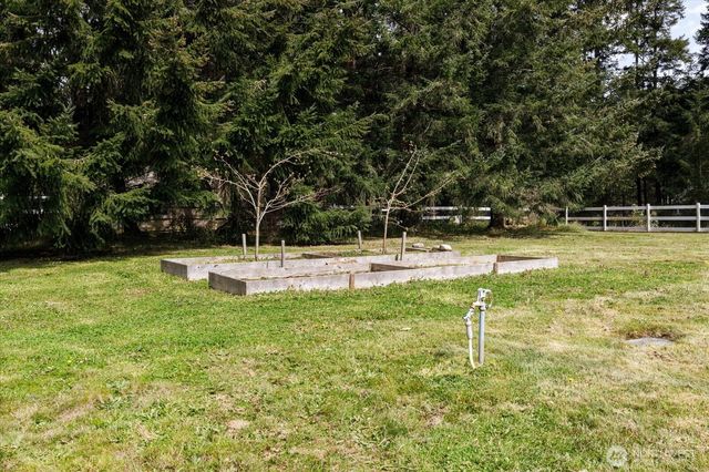 5295 Bounty Loop, Freeland, WA 98249