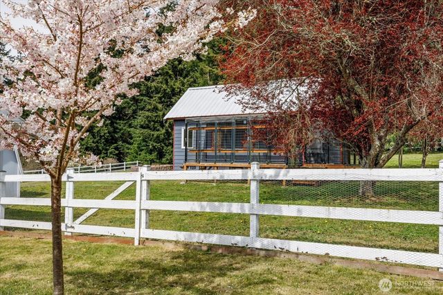 5295 Bounty Loop, Freeland, WA 98249