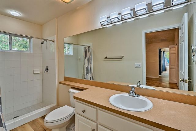 5006 NW 22ND STREET, Gainesville, FL 32605