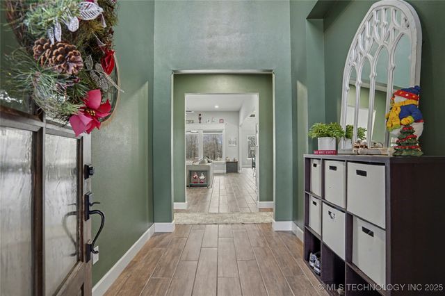 14219 S 241st East Avenue, Coweta, OK 74429