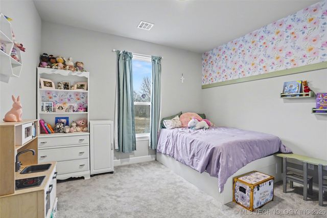 14219 S 241st East Avenue, Coweta, OK 74429