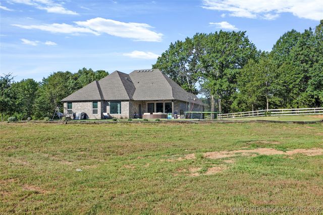 14219 S 241st East Avenue, Coweta, OK 74429