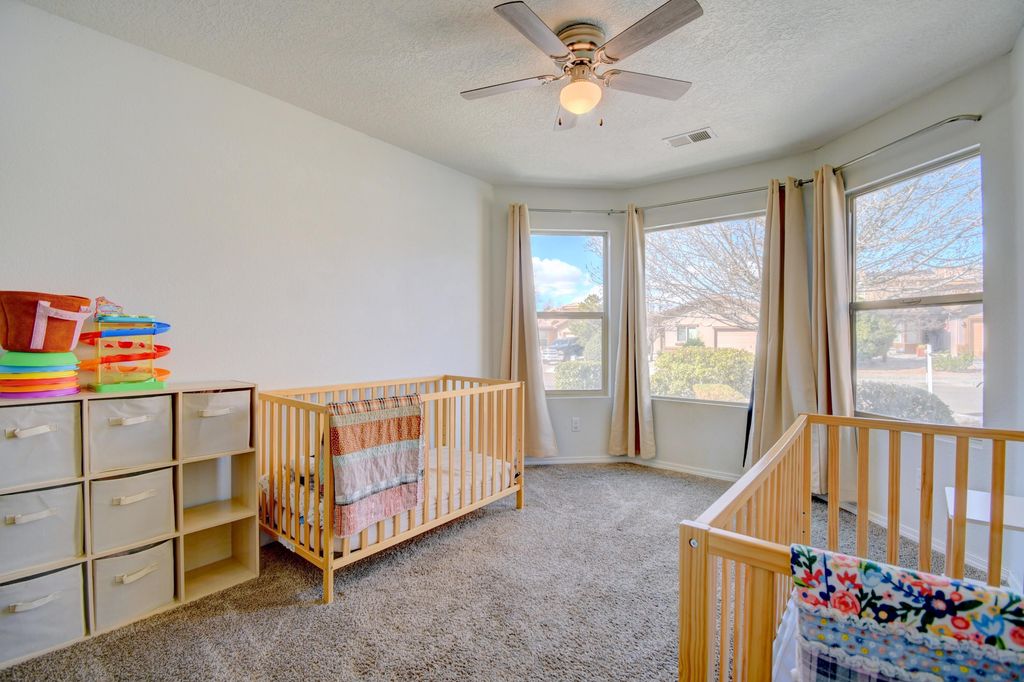 Image 16 of property listing at 2109 Margarita Drive SE, Rio Rancho, NM 87124