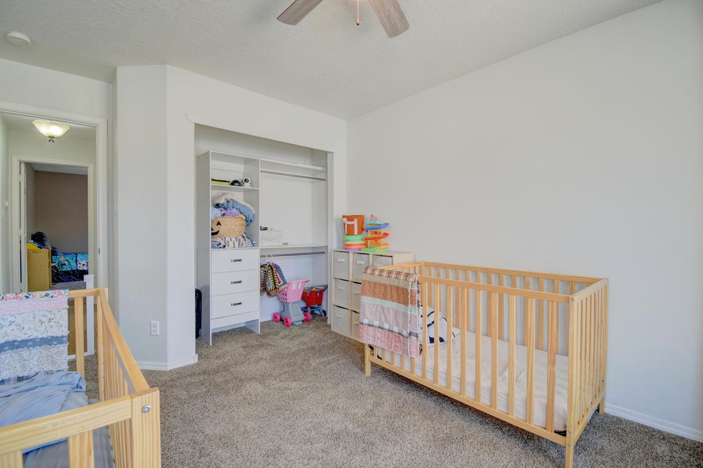 Image 17 of property listing at 2109 Margarita Drive SE, Rio Rancho, NM 87124