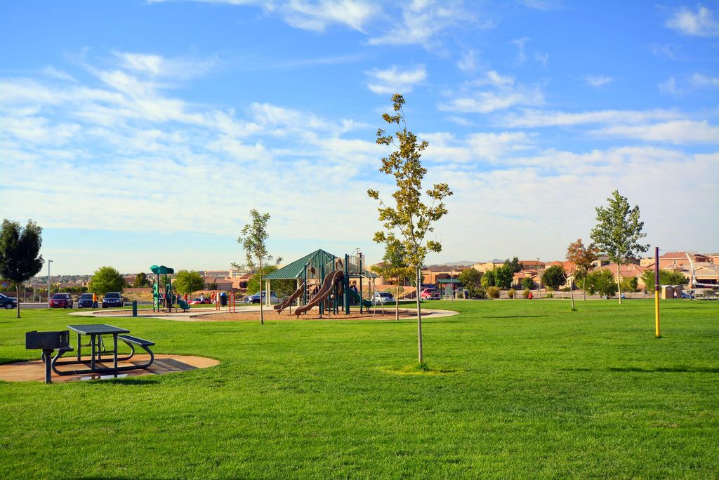 Image 24 of property listing at 2109 Margarita Drive SE, Rio Rancho, NM 87124