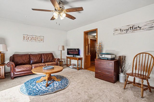 4404 Robinhood Terrace Drive, Midland, MI 48642