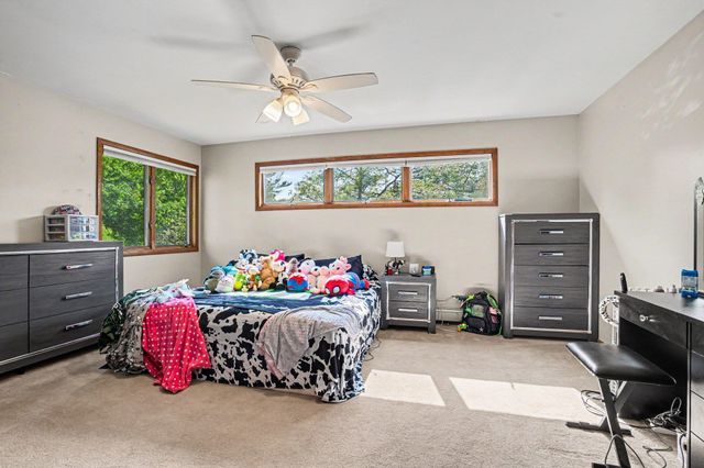 4404 Robinhood Terrace Drive, Midland, MI 48642