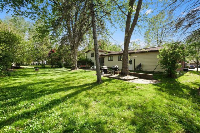 4404 Robinhood Terrace Drive, Midland, MI 48642