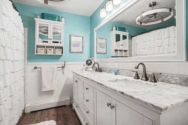4404 Robinhood Terrace Drive, Midland, MI 48642