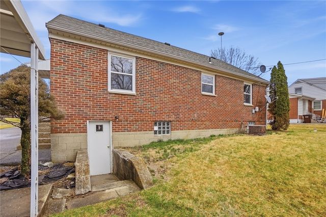 1421 Seminole Avenue, Springfield Twp, OH 45506