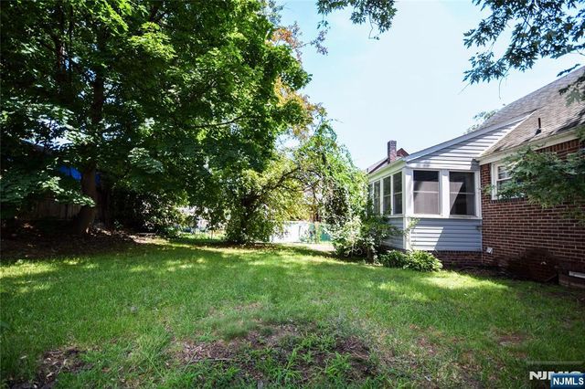 441-443 9th Avenue, Paterson, NJ 07514