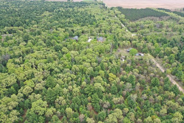 3395 8th Ave, Wisconsin Dells, WI 53965