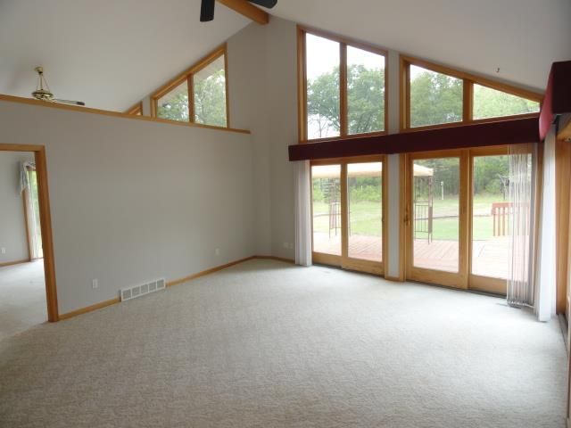 3395 8th Ave, Wisconsin Dells, WI 53965