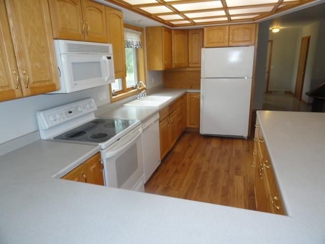 3395 8th Ave, Wisconsin Dells, WI 53965